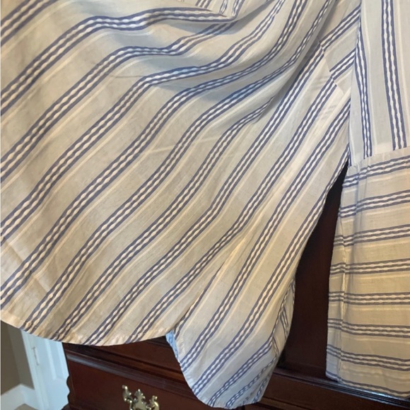 Talbots blouse. 2XP. White and Blue Stripe. - Picture 6 of 8